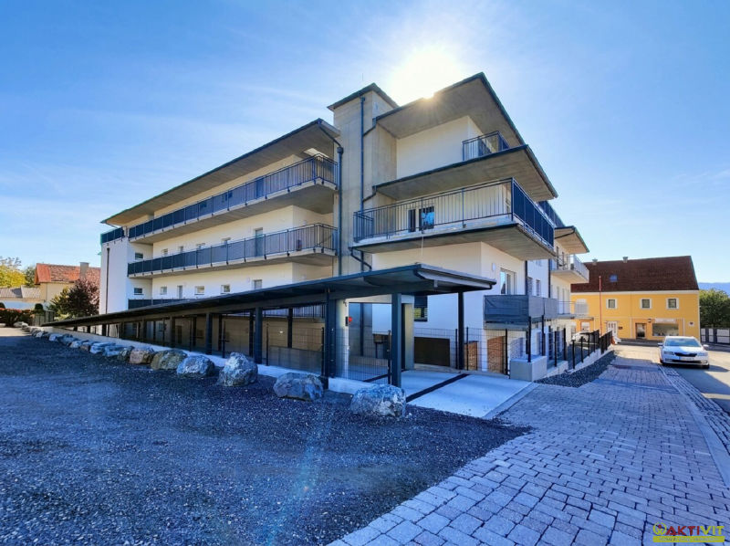 WOHNEN MIT FREIRAUM: Barrierefreier Neubau mit Terrasse & Eigengarten